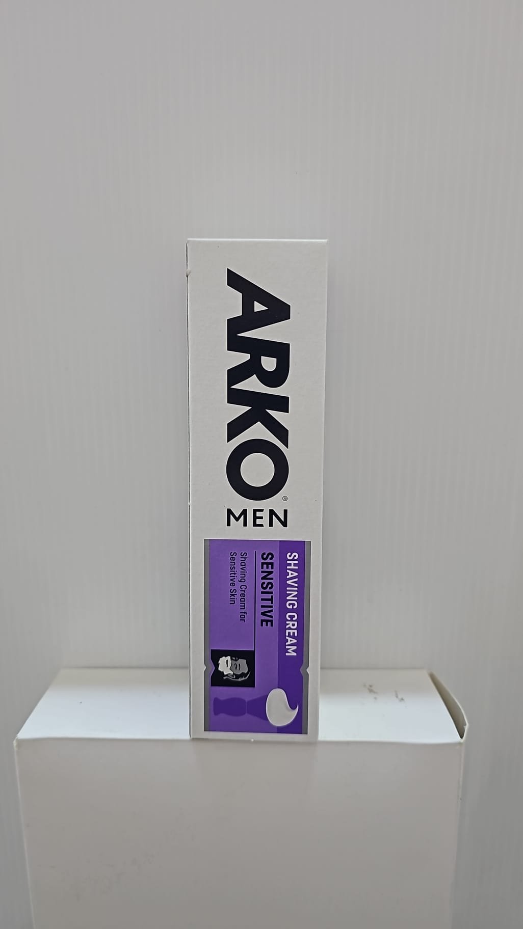 (معجون حلاقة Arko)