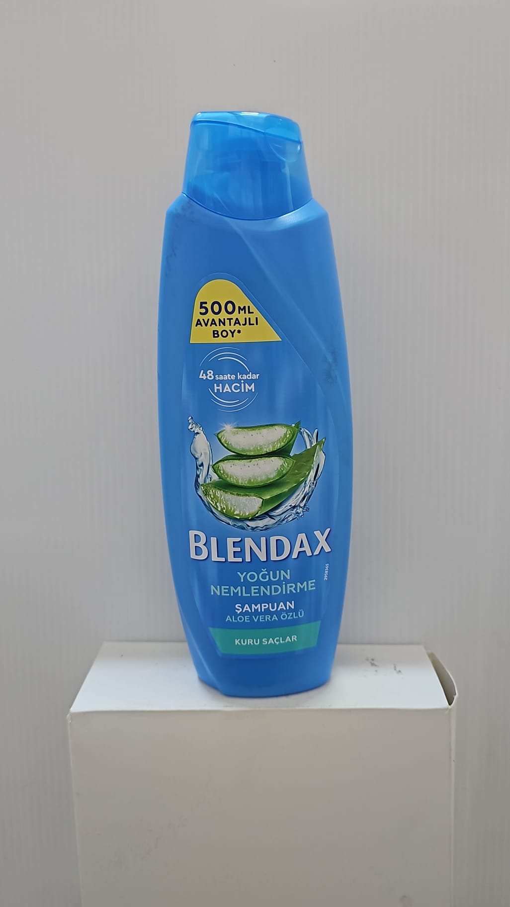 (Blendax)