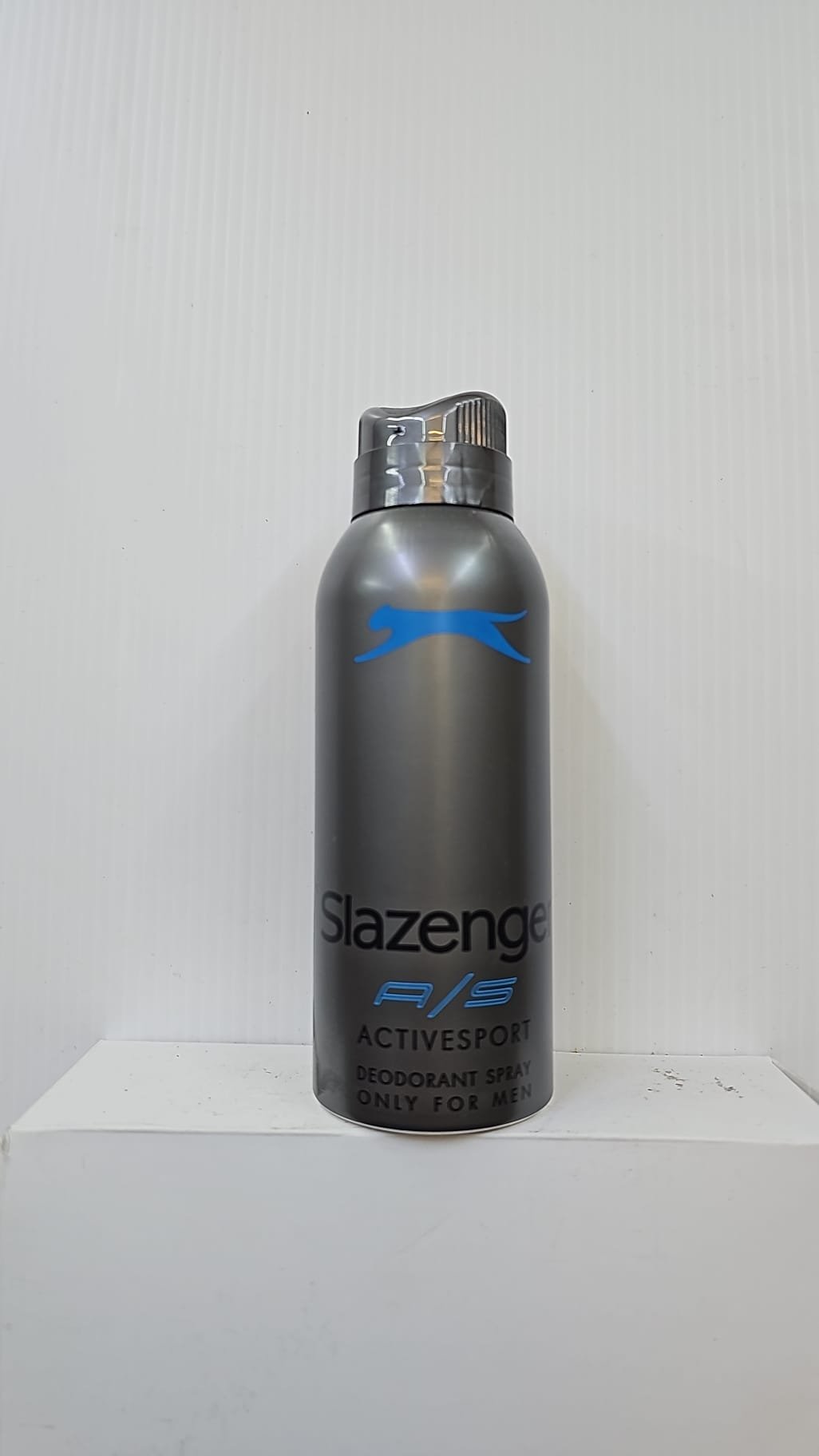 (Slazenger)